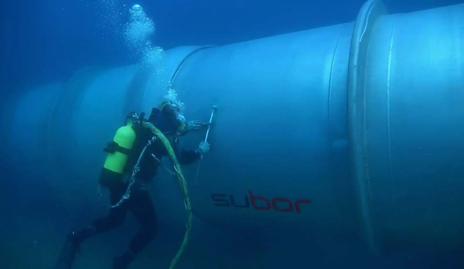 Subaqueous Installation